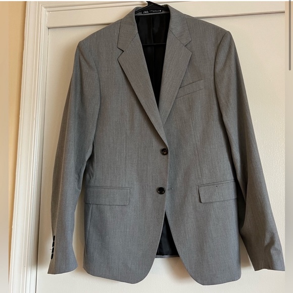 Zara Jackets & Blazers - Zara grey blazer